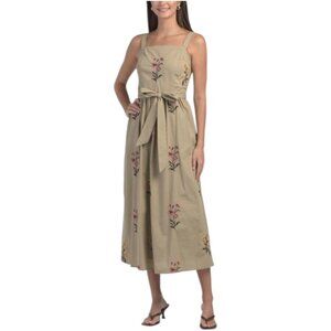 LEA Sleeveless Needlepoint Embroidered Floral Maxi Dress
